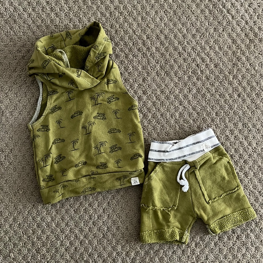 Lulu and roo set